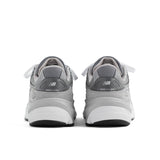 990v6 - Grey - Men's